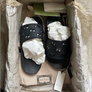 Gucci Women's Pursuit GG Slide Sandals size 35 NWT